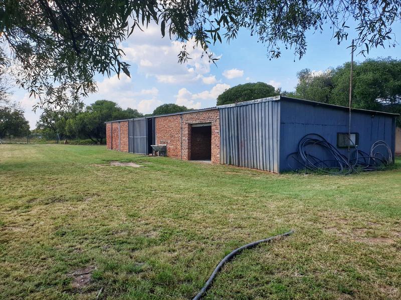 5 Bedroom Property for Sale in Swartruggens North West